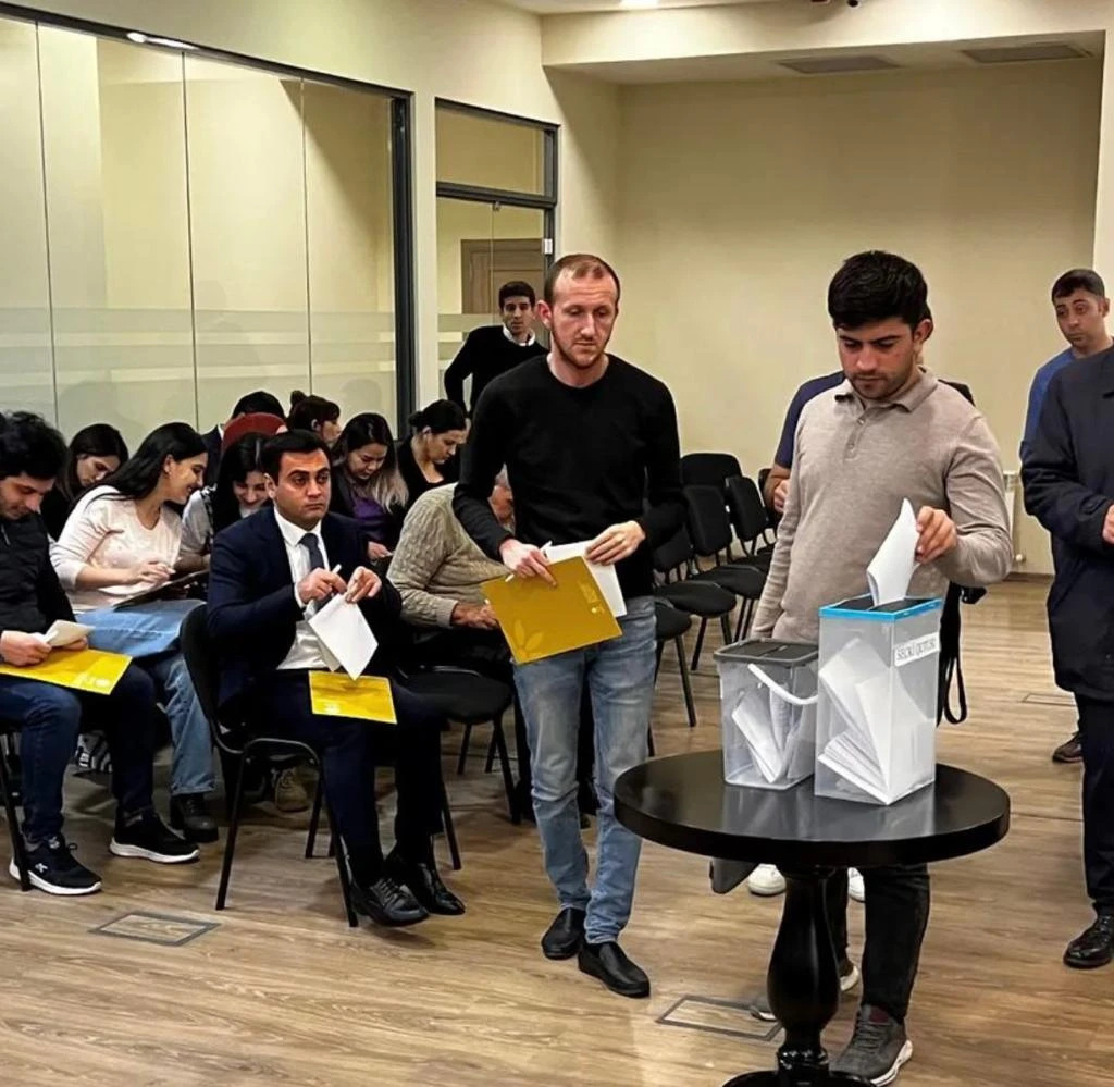 Azərbaycan Kibertəhlükəsizlik Təşkilatları Assosiasiyasının İdarə Heyətinin sədri Elvin Balacanov KOBİA yanında İctimai Şuraya üzv seçilib - 3