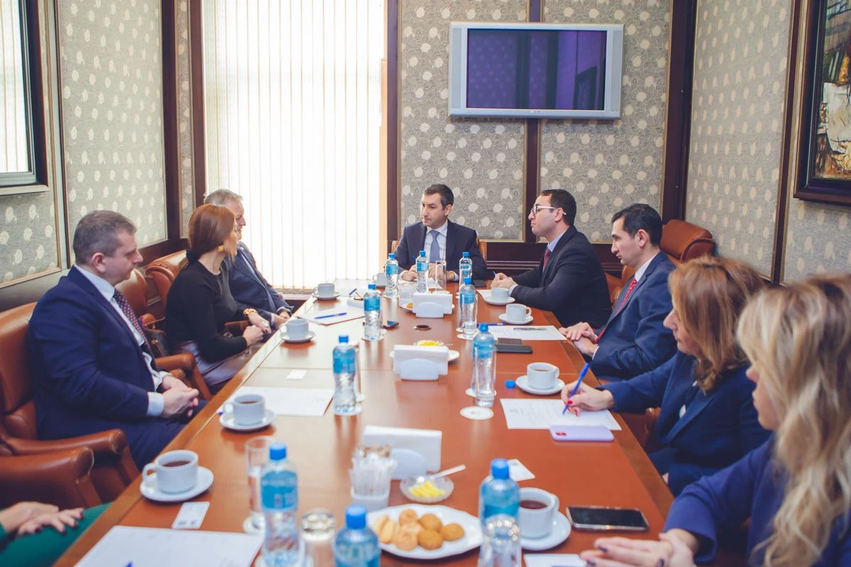 AKTA təşəbbüsü ilə dövlət qurumlarının məsul nümayəndələrinin Avropa Komissiyasının kibertəhlükəsizlik ekspertləri ilə müzakirələri keçirilmişdir. - 1