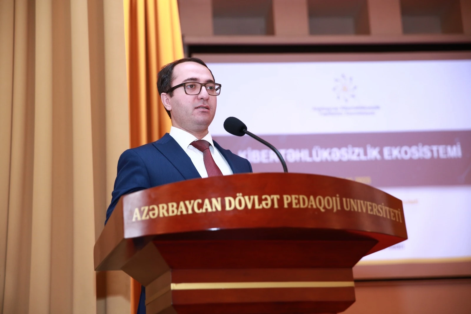 Kibertəhlükəsizlik təhsili ilə bağlı maarifləndirmə aparılıb - 1