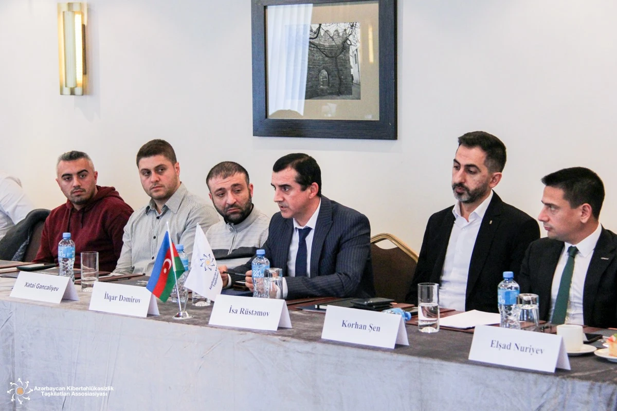 "Maliyyə bazarları sektorunda kibertəhlükəsizlik" mövzusu üzrə dəyirmi masa formatında müzakirə keçirilib - 6