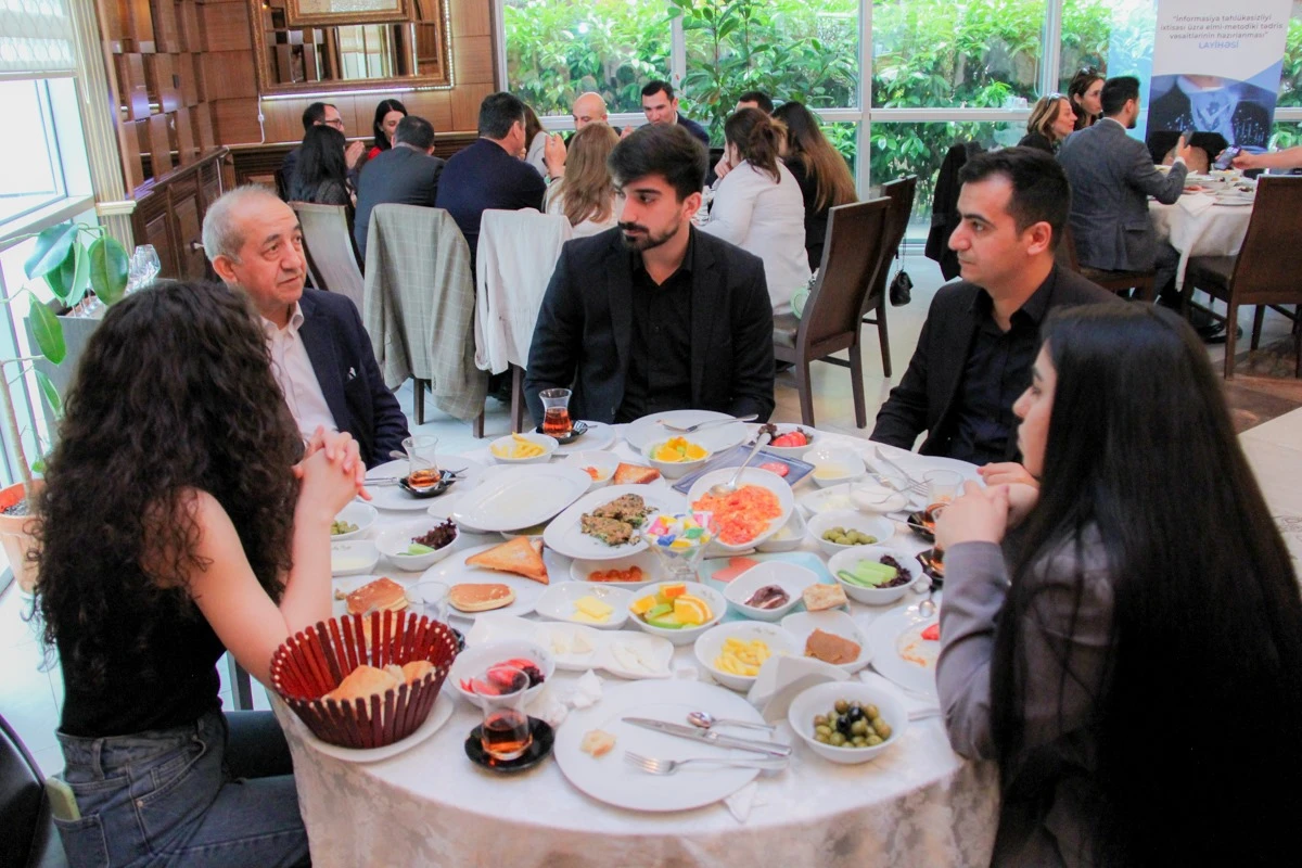 An event was held with the participation of universities and members of ACOA. - 7