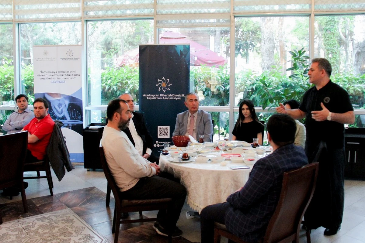 An event was held with the participation of universities and members of ACOA. - 19