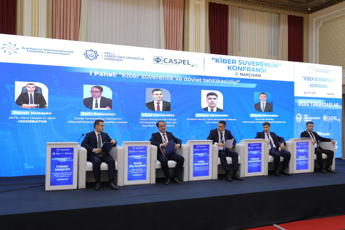 Panel discussions were organized on the topic of “Cyber Sovereignty and National Security.”