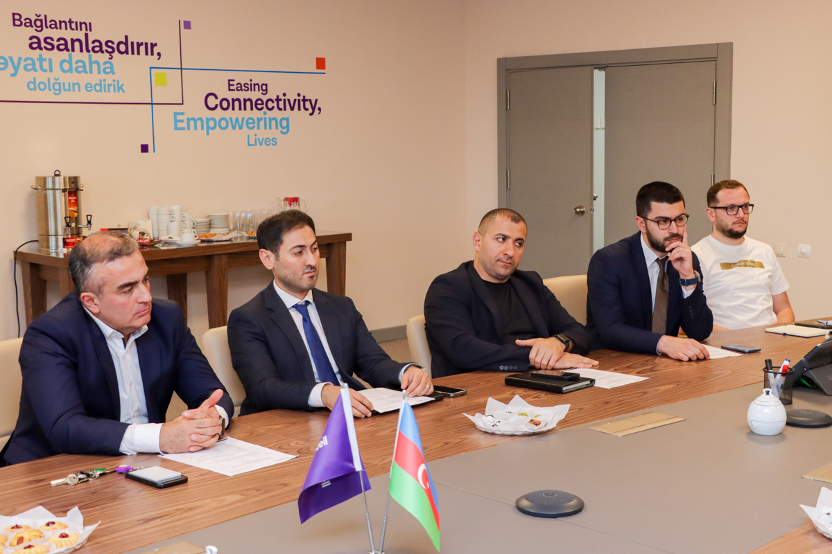 The inaugural meeting of the "Solutions, Technology, and Innovations Committee" of the ACOA has taken place. - 6