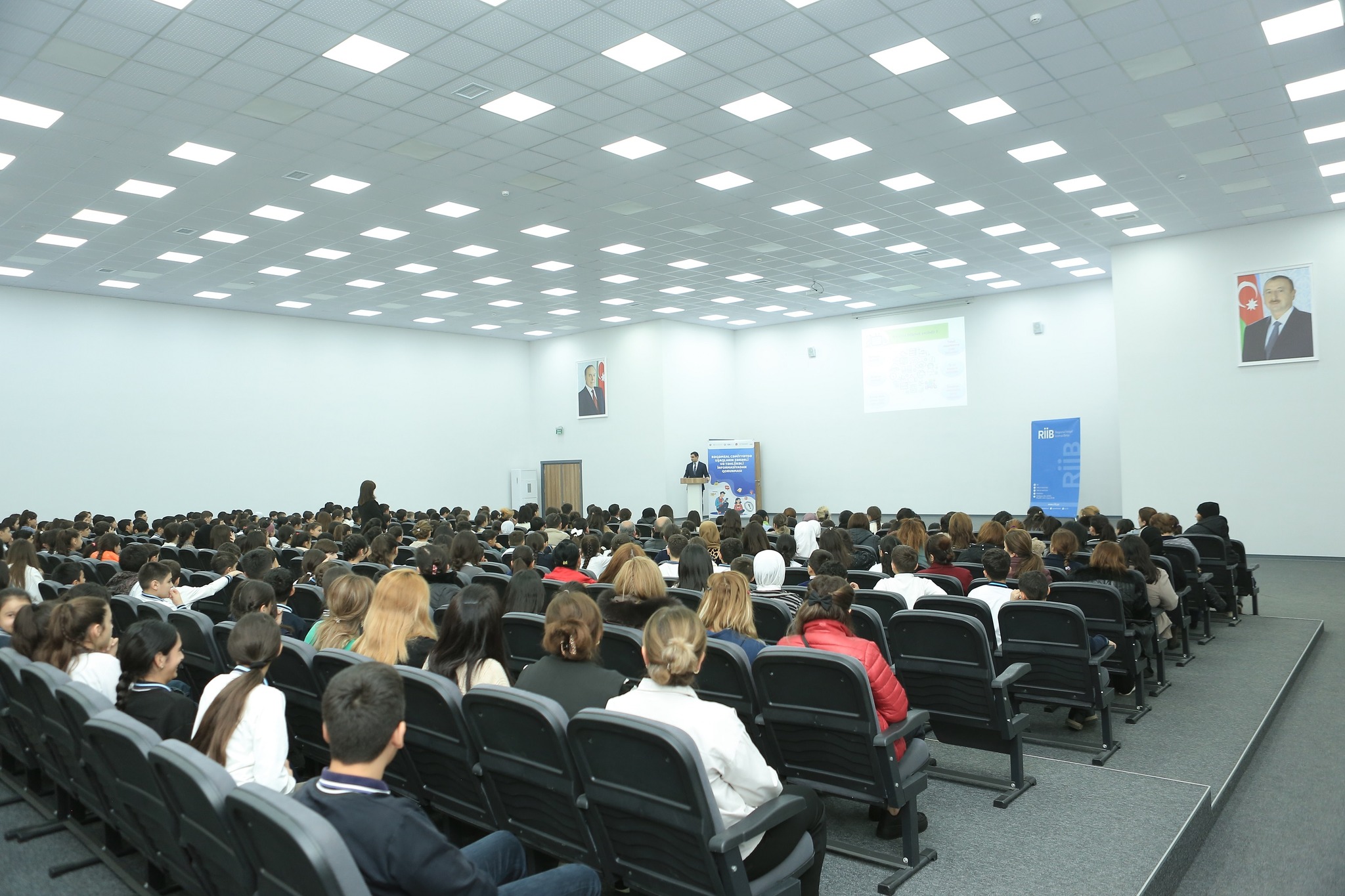 The first training sessions under the social campaign were conducted in Ganja. - 3